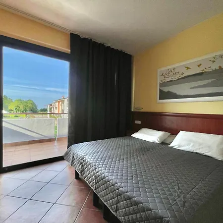 Bran&denise * קוסטרמנו