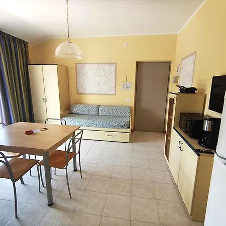 דירה Bran&denise קוסטרמנו